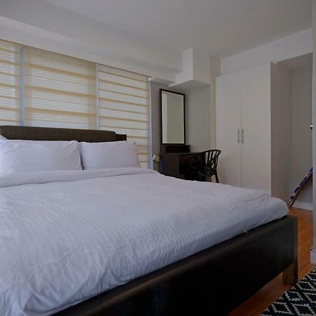 Victoria Soho Suites Manila Exterior foto